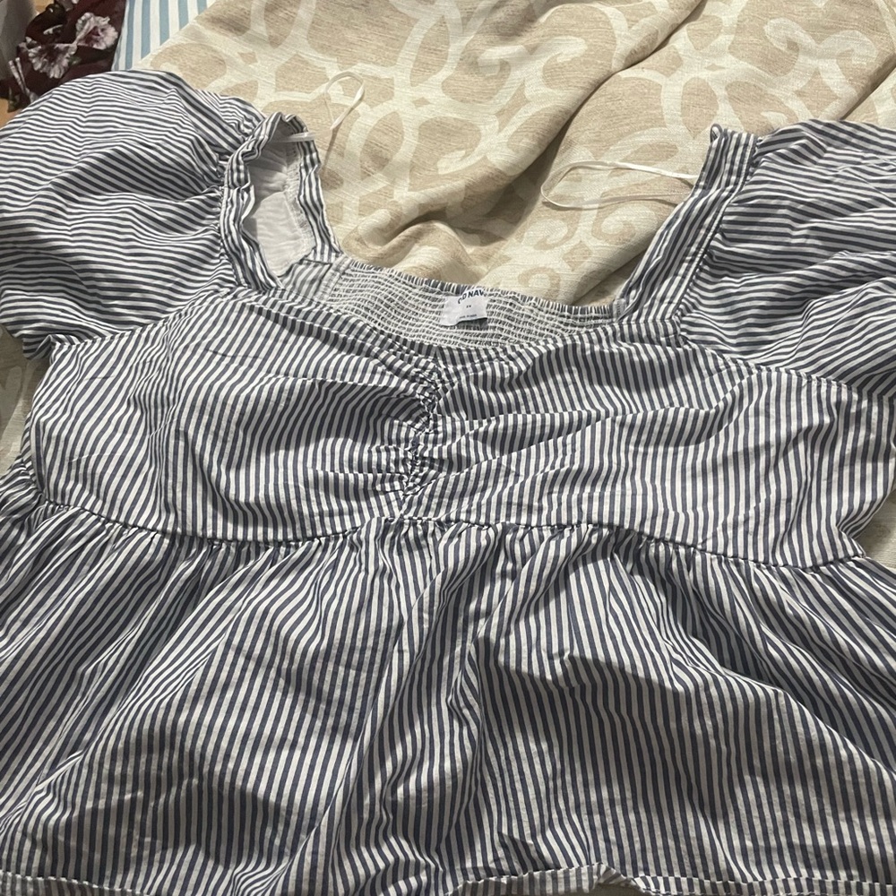 Old Navy Black and White Striped Puff Sleeve Blouse